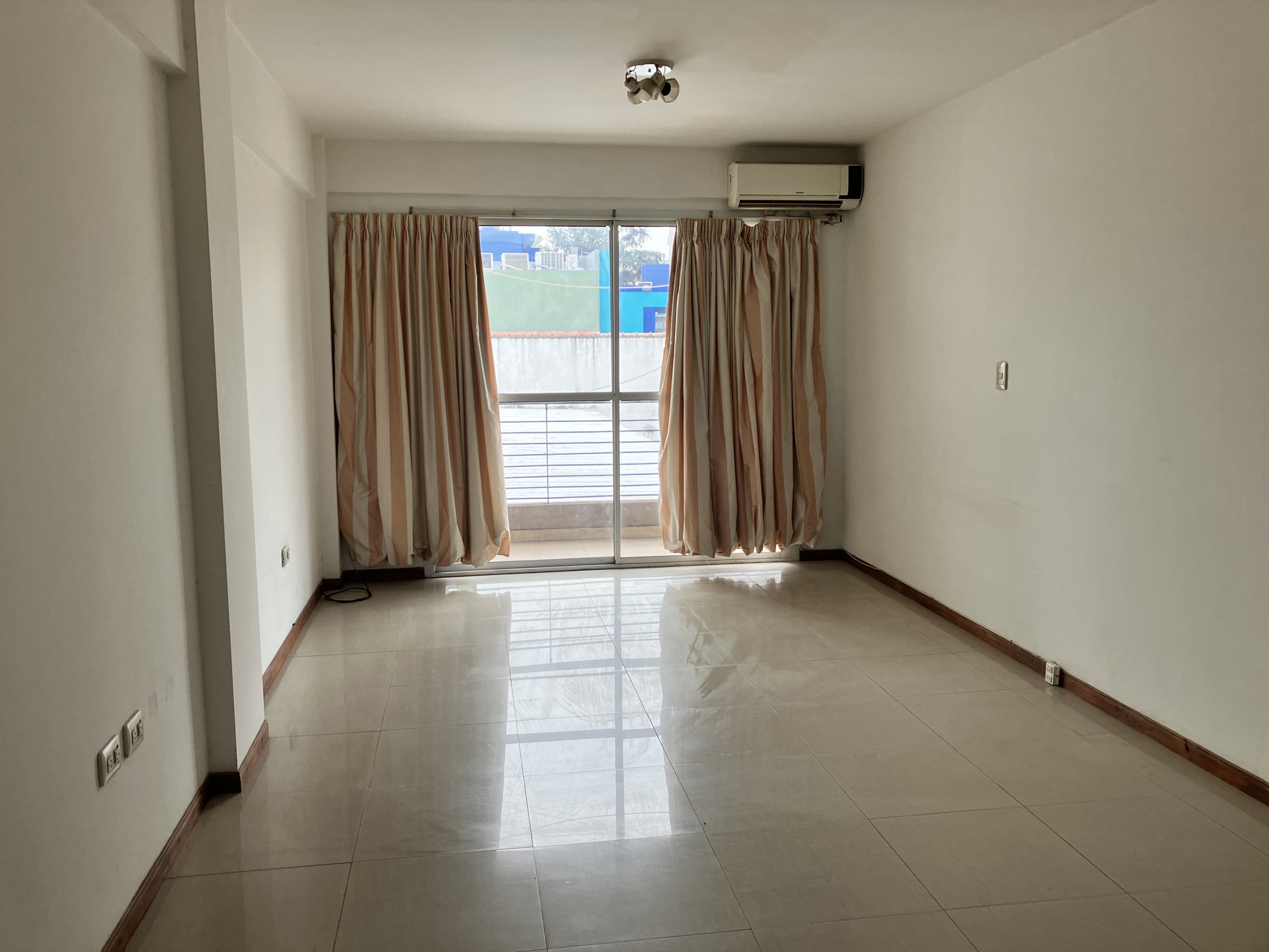 Piso porcelanato